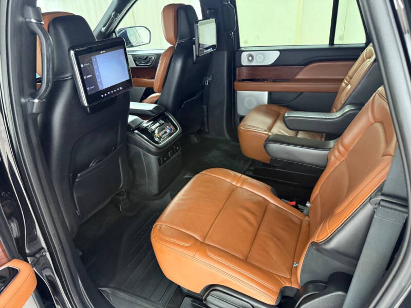 2021 Lincoln Navigator L Reserve