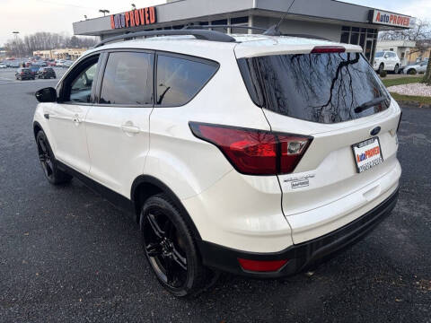 2019 Ford Escape SEL