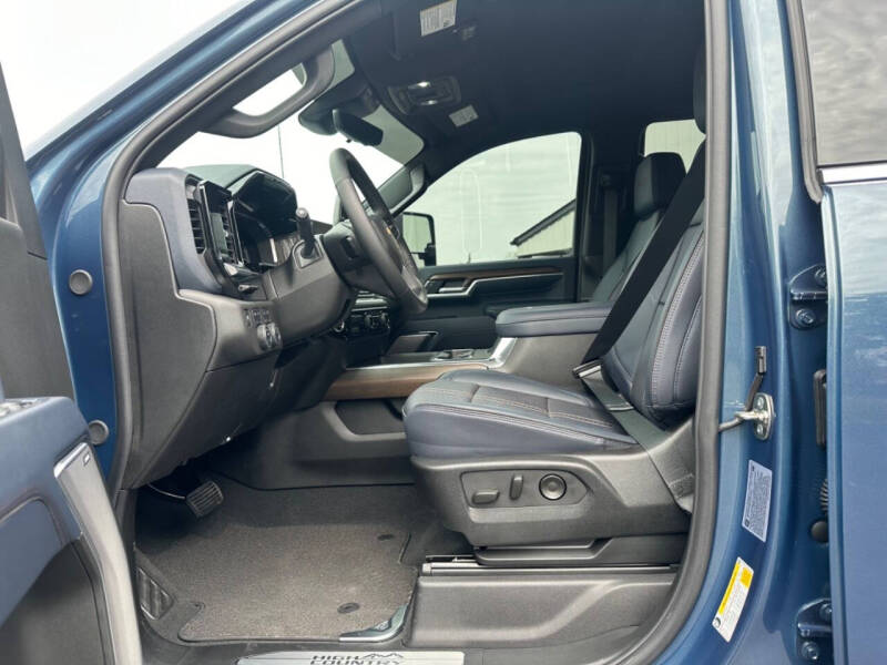 2025 Chevrolet Silverado 2500HD High Country