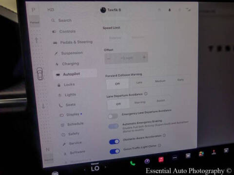 2022 Tesla Model S Plaid