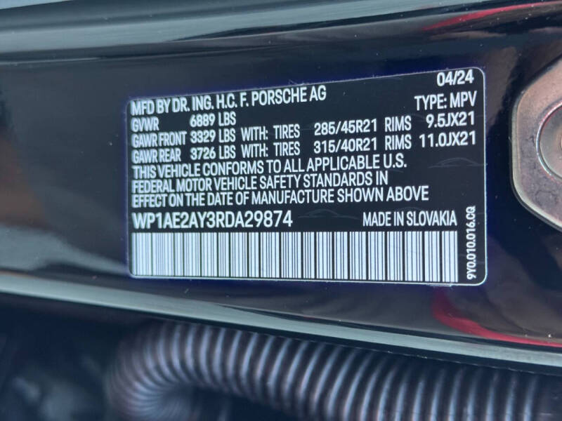 2024 Porsche Cayenne E-Hybrid