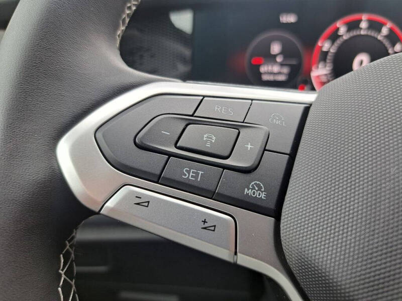 2026 Volkswagen Tiguan SE 4Motion