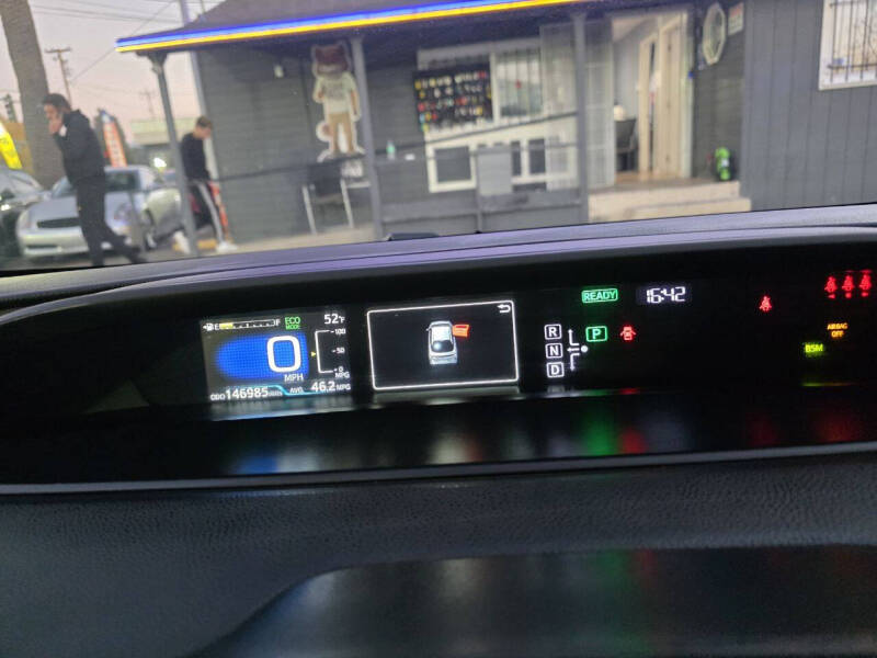 2018 Toyota Prius Two