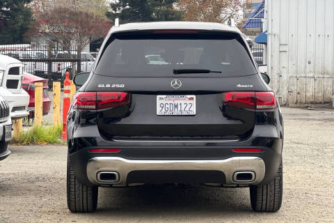 2020 Mercedes-Benz GLB GLB 250 4MATIC