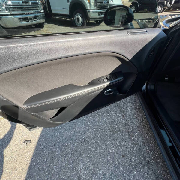 2017 Dodge Challenger