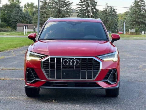2024 Audi Q3 quattro S line Premium 45 TFSI