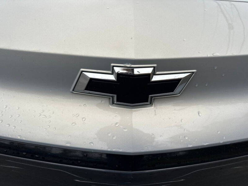 2023 Chevrolet Bolt EUV LT