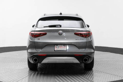 2018 Alfa Romeo Stelvio Sport