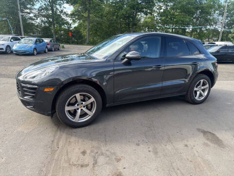 2017 Porsche Macan