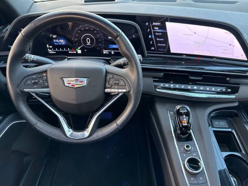 2022 Cadillac Escalade Sport