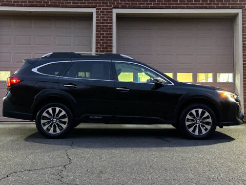 2023 Subaru Outback Touring