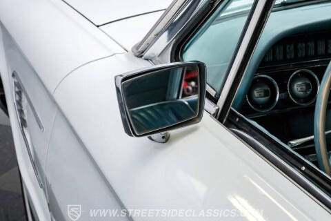 1965 Ford Thunderbird