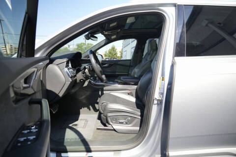 2022 Audi SQ7 4.0T quattro Premium Plus