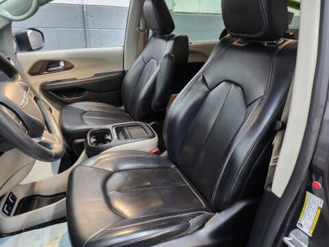 2021 Chrysler Voyager LXi