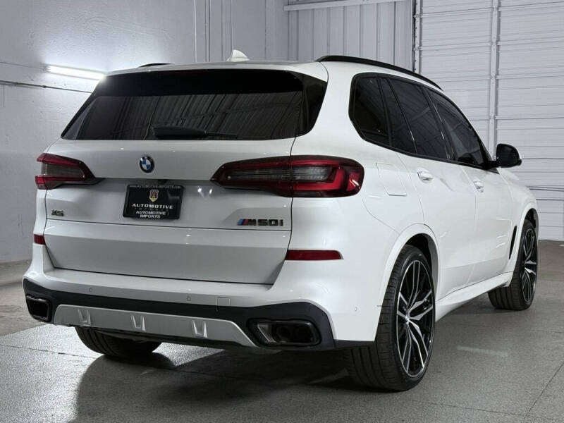 2023 BMW X5 M50i
