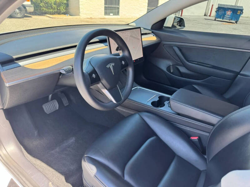 2021 Tesla Model 3 Standard Range Plus