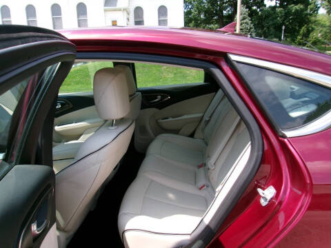 2015 Chrysler 200 C