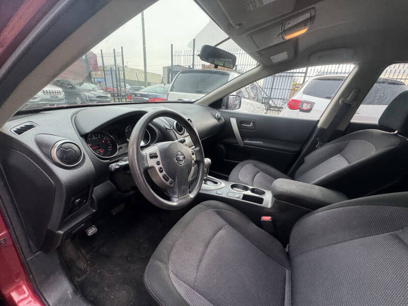 2013 Nissan Rogue SV