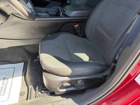 2017 Ford Taurus SEL