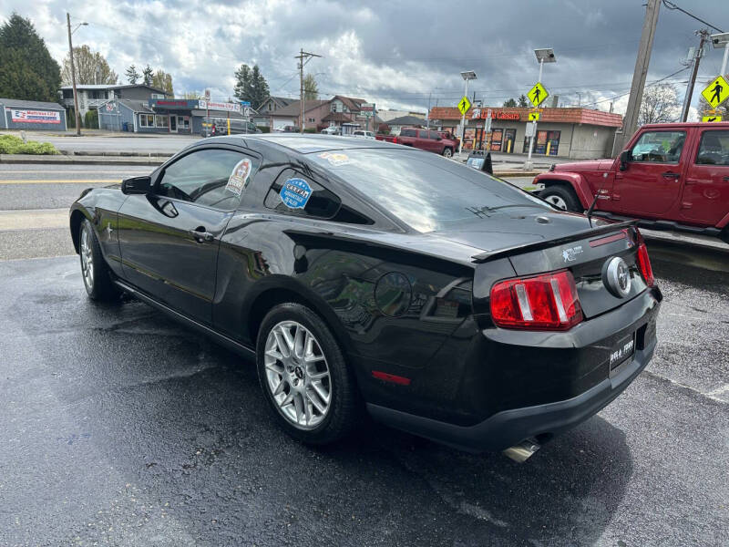 2012 Ford Mustang V6 Premium