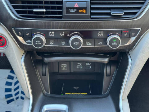 2022 Honda Accord Hybrid Touring