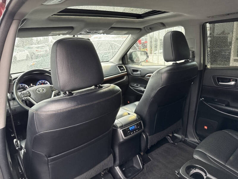 2016 Toyota Highlander Limited