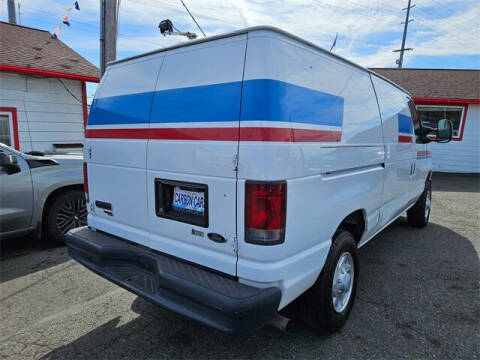 2011 Ford E-Series E-350 SD