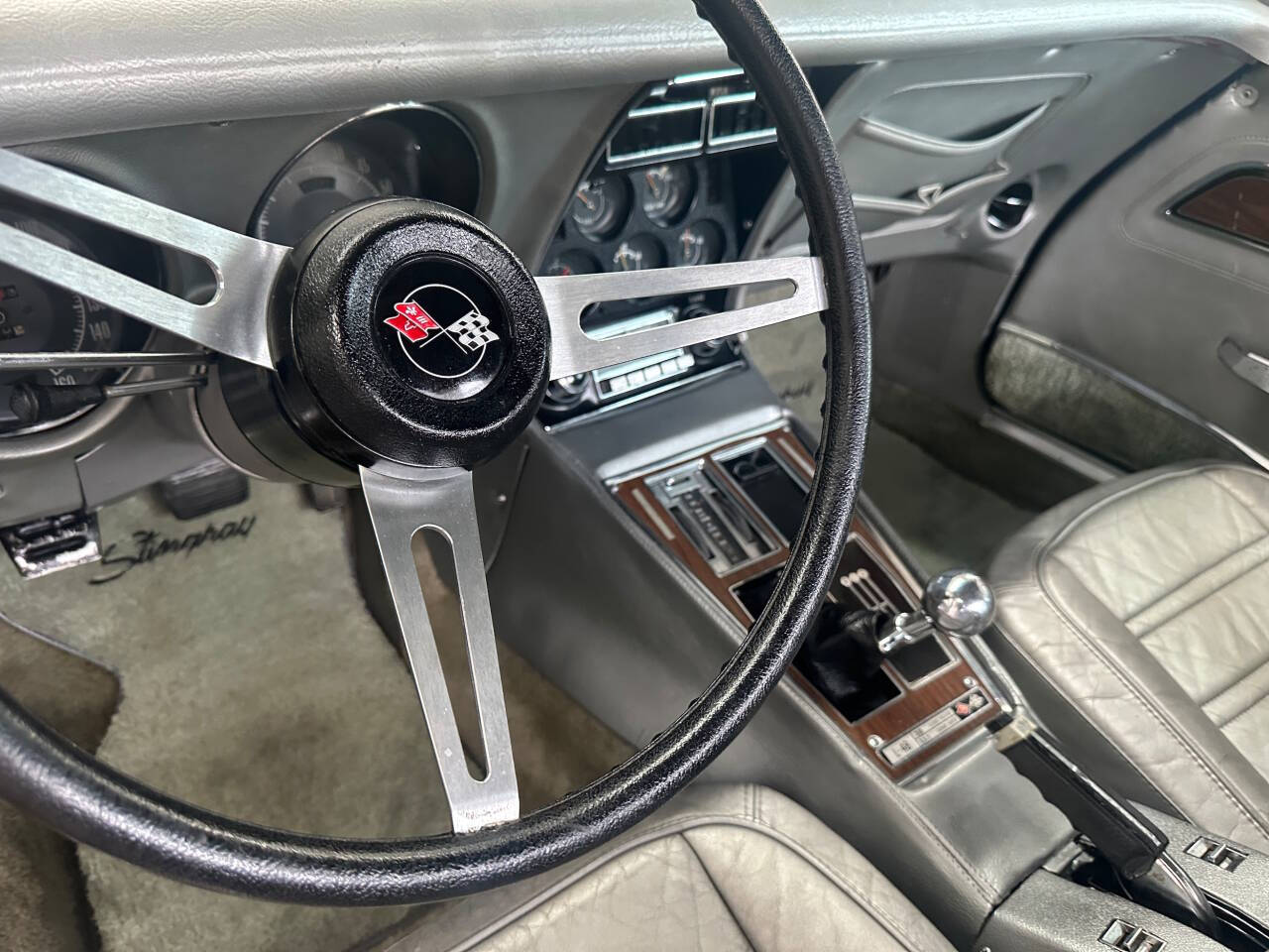 1974 Chevrolet Corvette 8