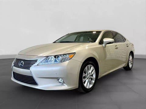 2014 Lexus ES 300h