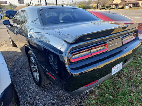 2019 Dodge Challenger SXT