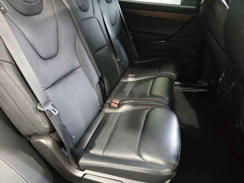 2020 Tesla Model X Long Range Plus