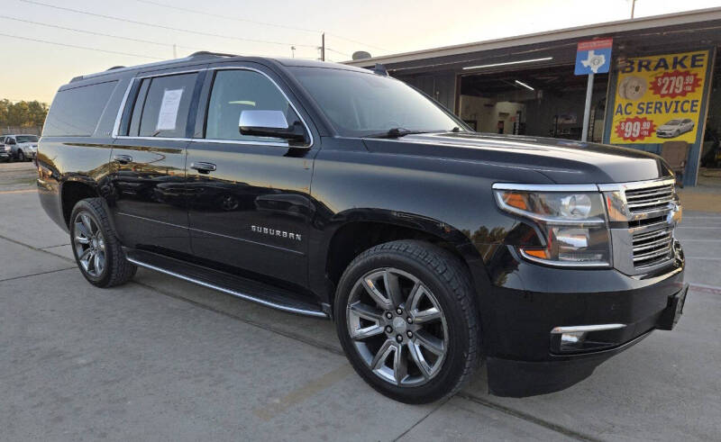 2015 Chevrolet Suburban LTZ photo 7