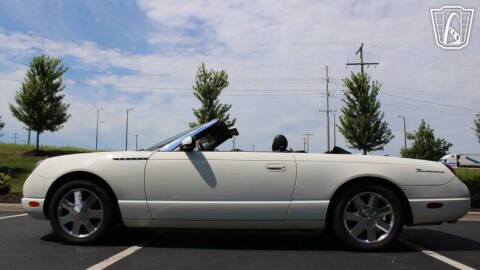 2002 Ford Thunderbird Deluxe
