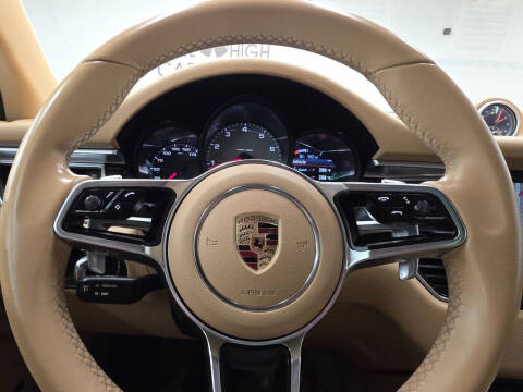 2016 Porsche Macan S
