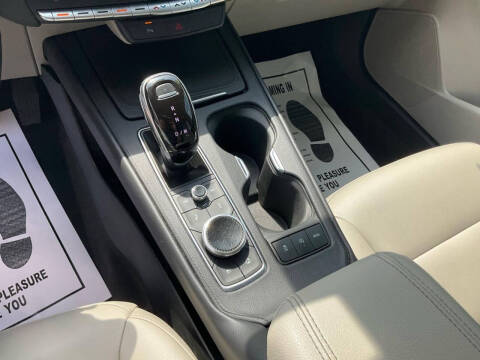 2021 Cadillac XT4 Luxury