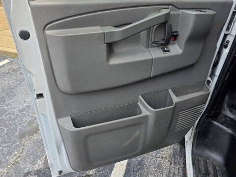 2019 Chevrolet Express 2500