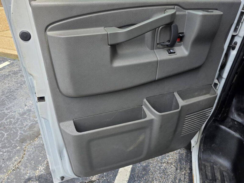 2019 Chevrolet Express 2500