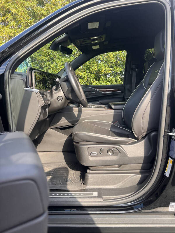 2021 Cadillac Escalade ESV Premium Luxury