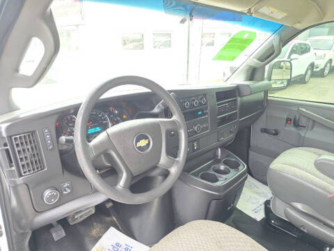 2017 Chevrolet Express 3500