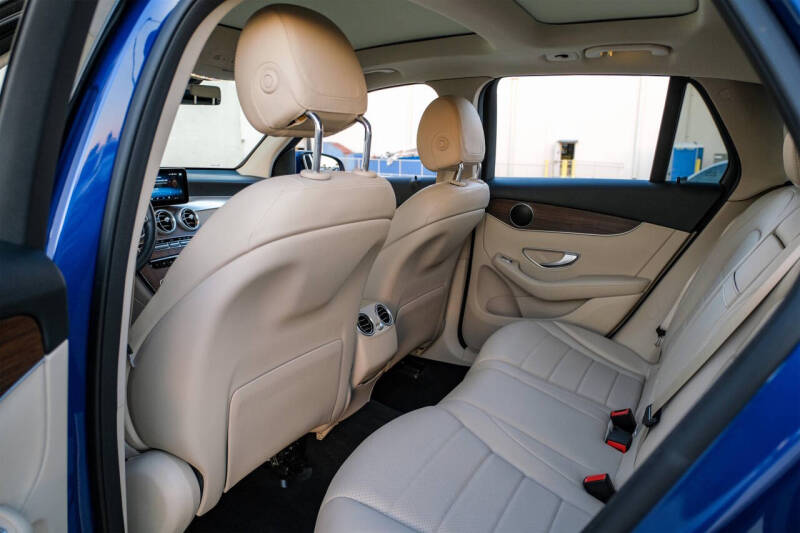 2022 Mercedes-Benz GLC GLC 300