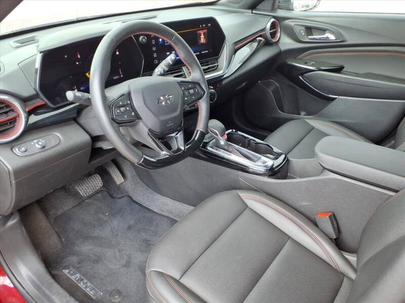 2025 Chevrolet Trax RS