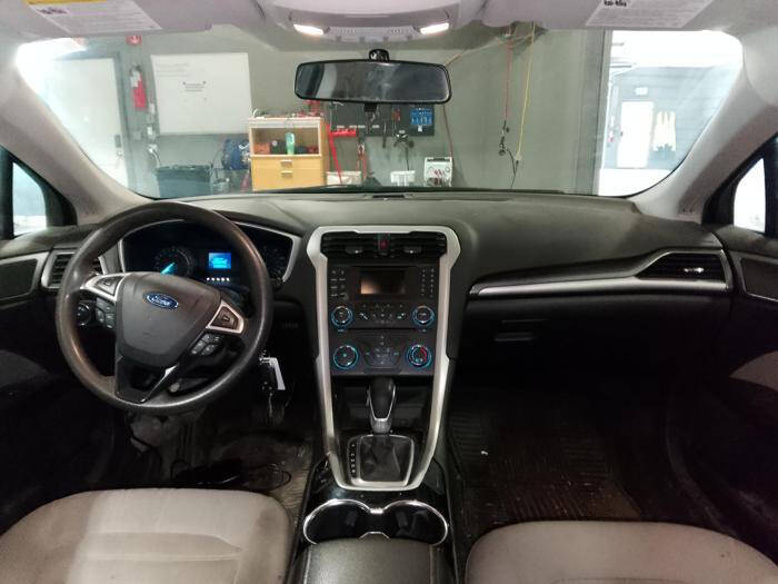 2014 Ford Fusion S