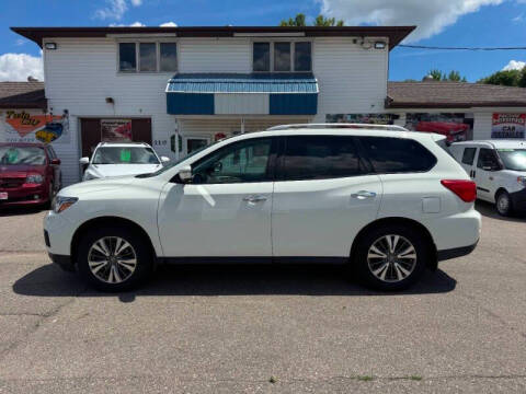 2017 Nissan Pathfinder