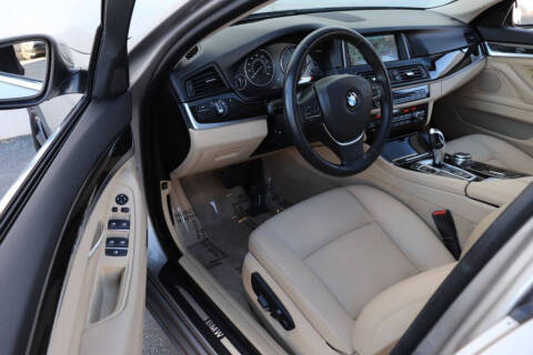 2015 BMW 5 Series 528i