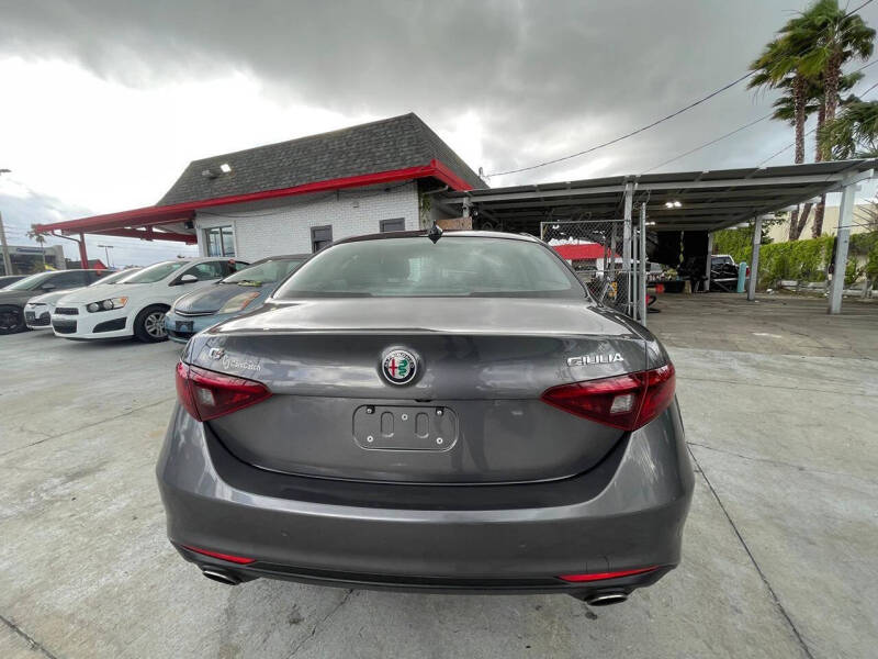2017 Alfa Romeo Giulia