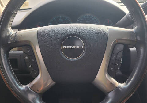 2009 GMC Yukon XL Denali