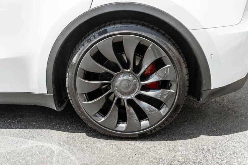 2020 Tesla Model Y Performance