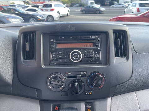 2015 Chevrolet City Express LS