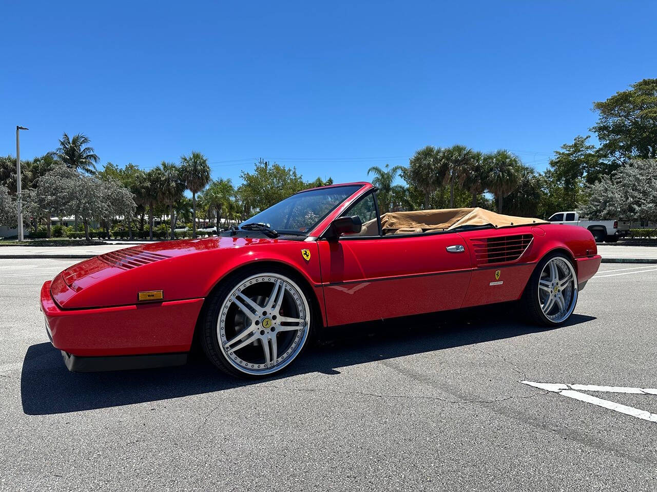 1988 Ferrari Mondial 3.2 22
