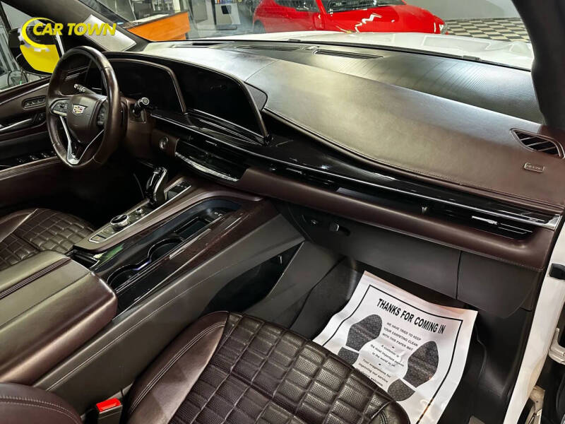 2022 Cadillac Escalade ESV Premium Luxury Platinum